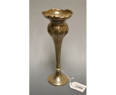 An Art Nouveau silver vase by Walker & Hall, c.1905