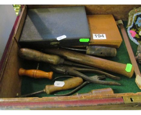 Various keys and tools and a cased vanity part set