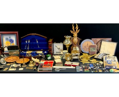 A miniature Elsie Stove brass range cooker with saucepans etc;  lamp;  treen, Horn Fish, solver plated flatware etc. 