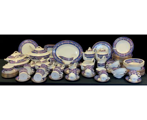 An extensive Spode Ribbons and Roses pattern dinner, tea and coffee service, inc three oval meat plates, large soup tureen wi