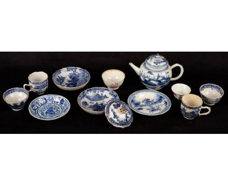 A group of Chinese blue and white porcelain, Qing dynasty, to include a bullet-shaped teapot, 14cm high, four teacups and sau