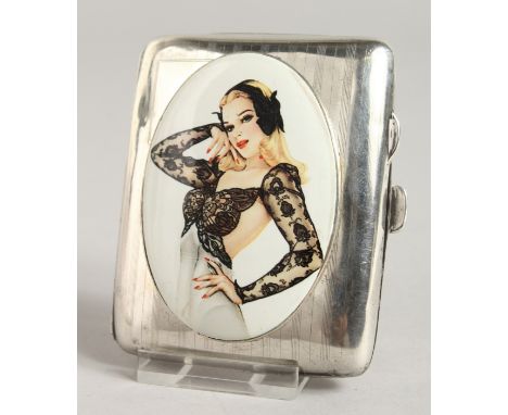 AN EDWARD VII ENGINE TURNED SILVER CIGARETTE CASE, the top with an enamel of a woman with blonde hair. Birmingham 1902.