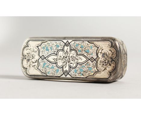 A GOOD 19TH CENTURY FRENCH SILVER AND ENAMEL SNUFF BOX, Minerva Head. 3.25ins x 1.25ins.
