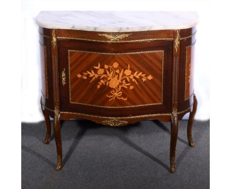 A Louis XV style walnut marquetry and gilt metal mounted serpentine commode, 20th Century, marble top fitted with two drawers