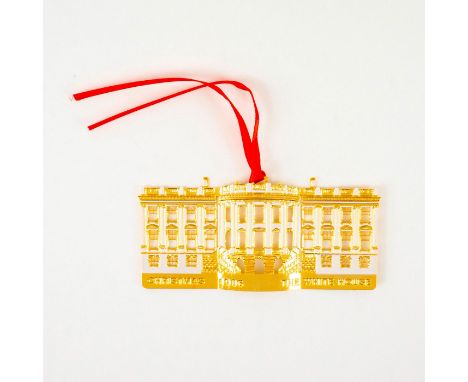 24k gold finish of the White House with â€˜Christmas 1986 The White Houseâ€™ impressed on the front.Certificate of Authentici