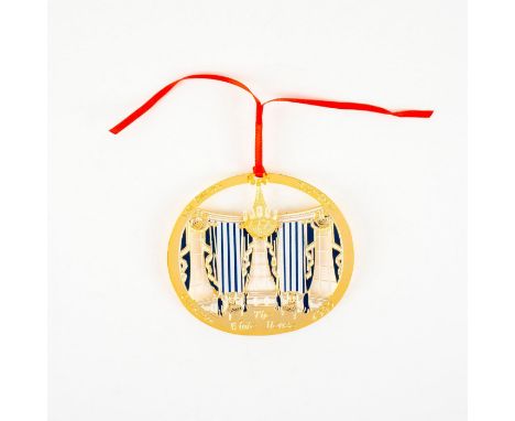 24k gold finish of President Van Buren Blue Room; â€˜Christmas 1990 The White Houseâ€™ impressed on the front.Certificate of 