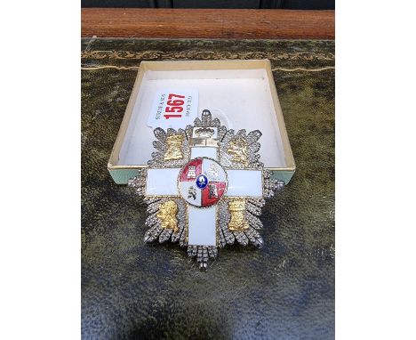 A Spanish Civil War enamel breast badge.&nbsp; 