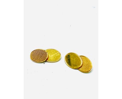 9ct gold Crop &amp; Farr Ltd cufflinks, engine turned relief to one panel and link chain attachment, 1985, 10.3g. Estimate: £