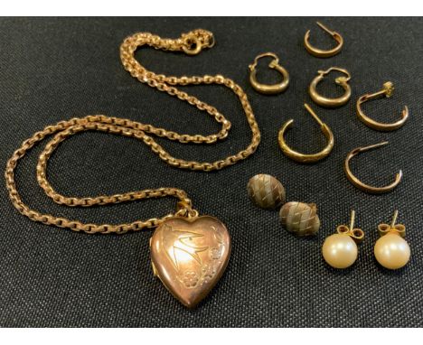 A 9ct gold fancy link necklace, suspending a 9ct gold front and back heart locket, 11.4g gross;  9ct gold cultured pearl earr