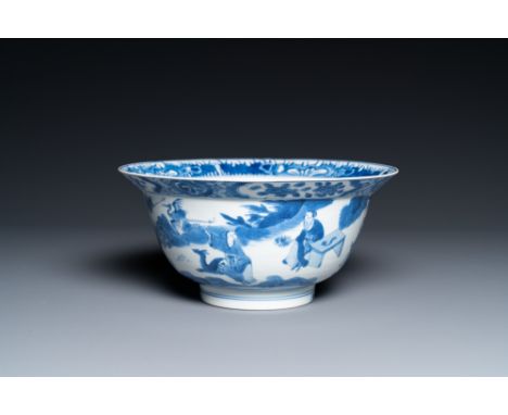 Full title: A Chinese blue and white 'klapmuts' bowl, Kangxi mark and of the periodDescription:Dia.: 20,5 cm - H.: 10 cmÊ Con