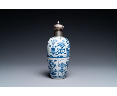 Full title: A Chinese blue and white silver-mounted tea caddy, KangxiDescription:H.: 25 cm (incl. the silver mount)The absenc