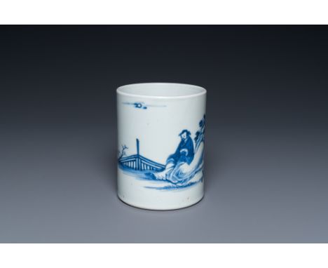 Full title: A Chinese blue and white 'bitong' brush pot with a scholar near a rock, KangxiDescription:H.: 12 cm - Dia.: 9,5 c