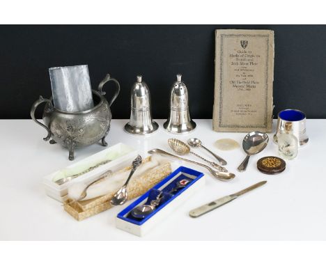 A group of mixed collectables to include a silver plated cruet set, silver and mother of pearl fruit knife, souvenir spoons, 