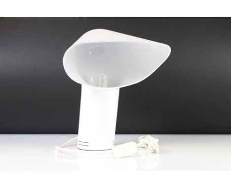 An Italian designer Sorella lamp designed by Harvey Guzzini 