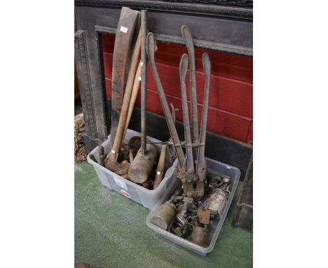 Hand tools including chisels;hacksaws; paint spray guns; axes; air pressure guns; saddle clamp; bolt croppers etc.