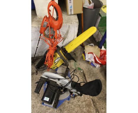 Mixed collection of power tools to include: petrol chainsaw, Chop saw etc 