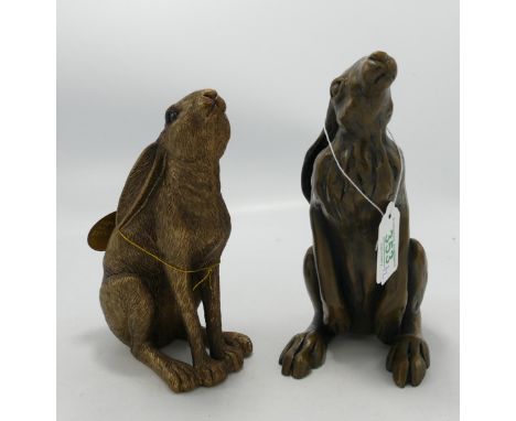 Leonardo Resin Seated Hare: together with similar Bronzed item, height of tallest 21cm(2) 