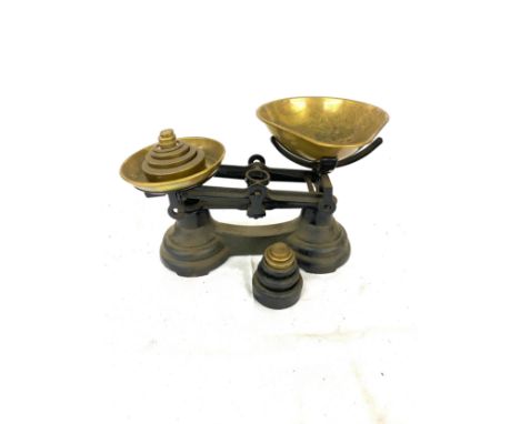 Set vintage kitchen scales with weights 
