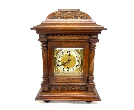 Antique German oak bracket mantel clock, approximate height: 19 inches, Width 12.5 inches, Depth 8.5 inches 