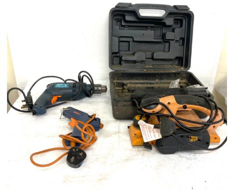 Selection of power tools to include sander, glue gun etc, all untested 