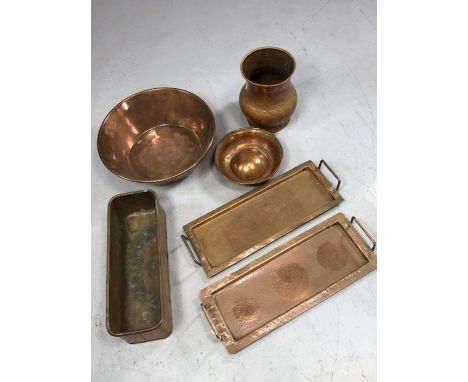 Collection of antique copper ware to include large bowl, trays, trough etc (6)