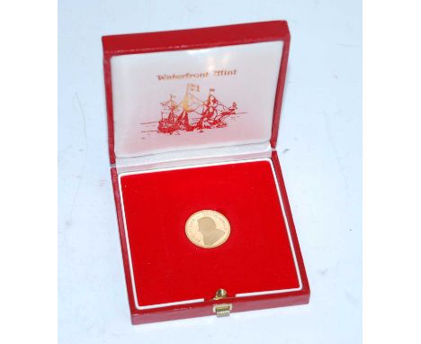 South Africa, 2001 gold 1/4 krugerrand, obv; portrait of Stephanus Johannes Paulus Kruger, rev; FYNGOUD 1/4 oz fine gold belo