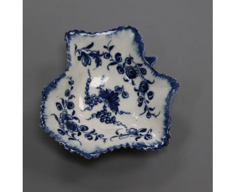 A Worcester blue and white pickle dish, c.1760