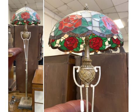 TIFFANY STYLE STANDARD LAMP