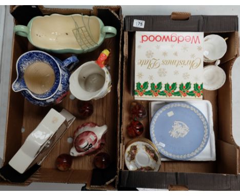 A mixed collection of items to include Wedgwood Christmas plate, decorative jugs, ceramic clock, novelty teapot, teaware etc 