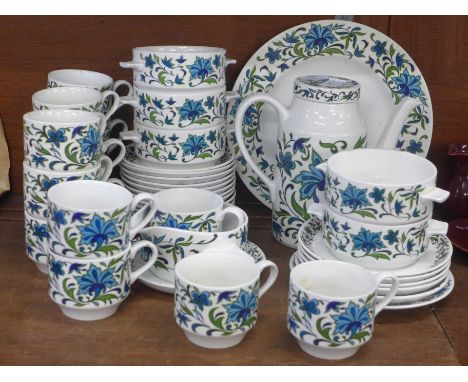 Midwinter coffee wares, soup bowls, etc., twelve cups and saucers, coffee pot, etc. **PLEASE NOTE THIS LOT IS NOT ELIGIBLE FO