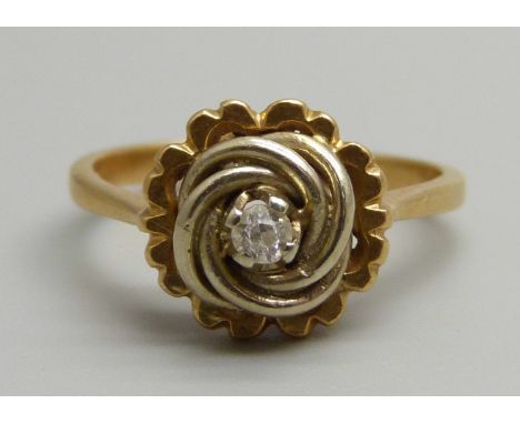 An 18ct gold and diamond set ring, 3.5g, K 