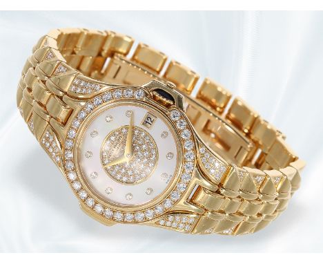 Armbanduhr: luxuriöse, schwere Patek Philippe Damenuhr "Sculpture Ref. 4891" mit seltenem Perlmuttzifferblatt und hochwertige