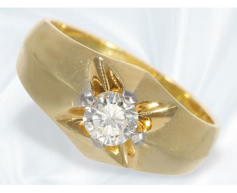 Ring: massiver Solitär-Herrenring mit Brillantbesatz, ca. 0,75ct: Ca. Ø20,5mm, RG66, ca. 11,7g, 18K Gold, massive Goldschmied