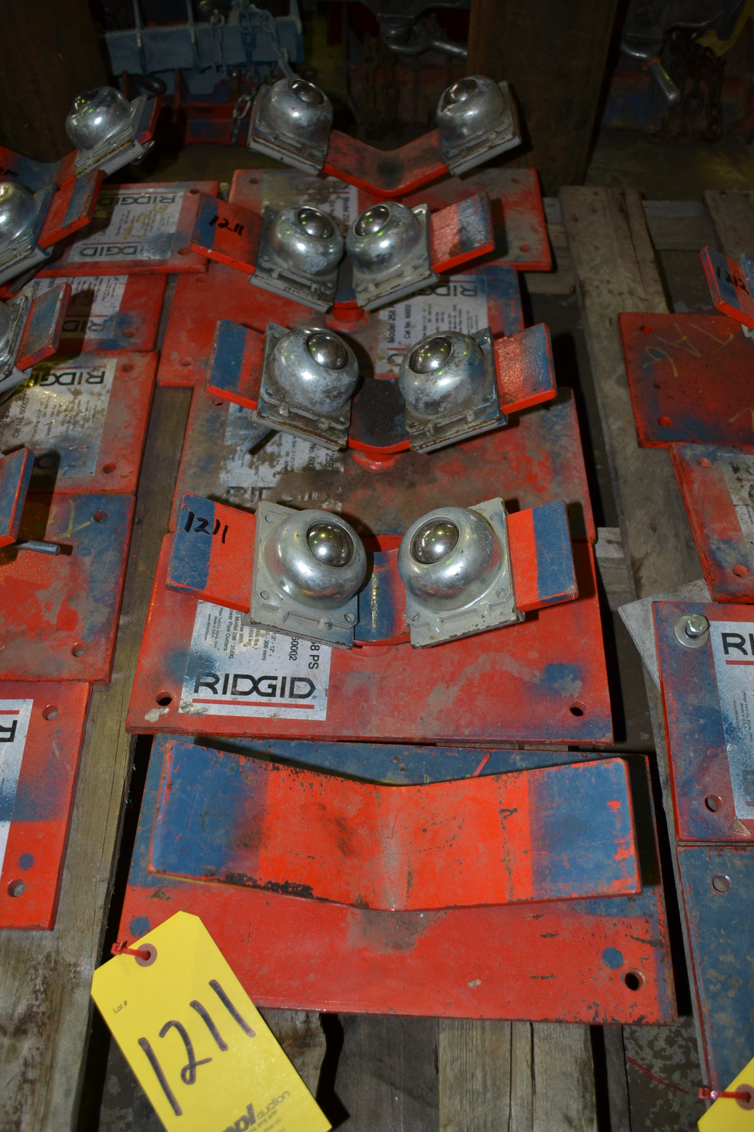 LOT (5) Ridgid 258PS Ball Transfer Pipe Supports