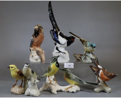 Collection of Hummel and other Continental porcelain birds and bird groups to include Magpie, Yellowhammer, Hawfinch, etc. (7