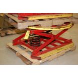 Southworth Model # 4ZC16 Scissor Lift w/42 in. Diameter Rotating Table