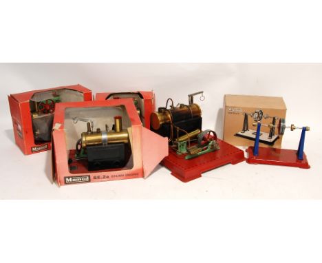 MAMOD BOXED SUPERHEATED HORIZONTAL STEAM ENGINE, Model No. S.E.3, manufactured by Malins Ltd. the flywheel driven and flanked