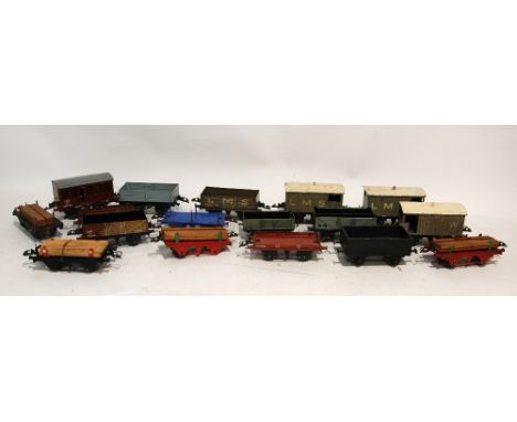 SELECTION OF MAINLY HORNBY AND HORNBY SERIES 'O' GAUGE LITHOGRAPH TINPLATE GODS ROLLING STOCK, including cattle wagon with sl