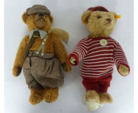 A MODERN HERMANN GOLD PLUSH  TEDDY BEAR with velour pads, protruding muzzle and glass eyes, one pad inscribed 'Professor Higg