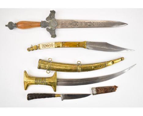 Jambiya dagger with horn or similar grip, 29cm single edged curved blade and scabbard together with a smaller hunting knife. 
