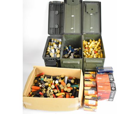 Over five hundred .410, 20 and 12 bore shotgun cartridges including Lamberts of Ringwood Super Blues, Lyalvale Express, Hull 