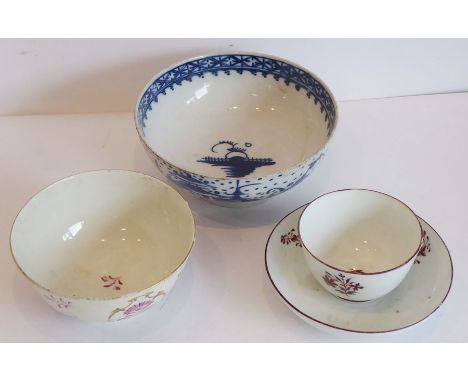 Assorted early English porcelain to include an 18th century footed bowl (probably Worcester) hand-decorated in cobalt blue wi
