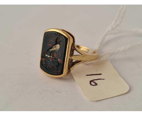 A ANTIQUE SEAL RING 18CT GOLD SIZE K   4.3 GMS