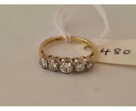 VINTAGE 18CT WHITE &amp; YELLOW GOLD 5 STONE DIAMOND RING, APPROX DIAMOND WEIGHT 0.85 CTS, SIZE J