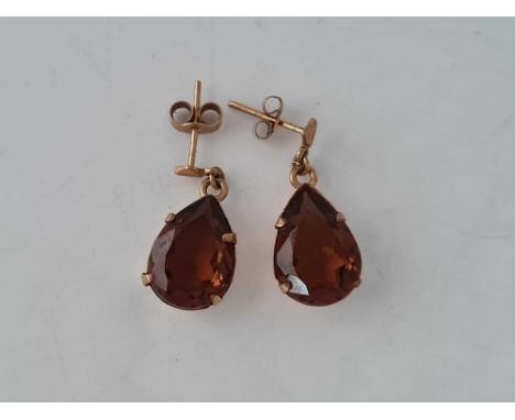 A pair of vintage brown stone 9ct drop earrings 3.6g inc