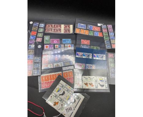 GB - 1936 - Coro blocks, '53-68 sel. m/u.m sets, pt sets, + Wilding Regionals on 13 show cards
