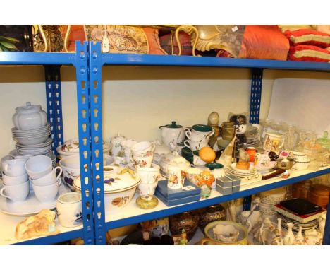 Royal Worcester Evesham and other dinnerware, various glass and china, etc
