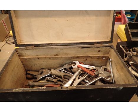 Large wooden tool box with tool contents. Not available for in-house P&amp;P, contact Paul O'Hea at Mailboxes on 01925 659133