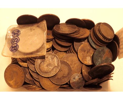 Box of vintage UK coins. P&amp;P Group 1 (£14+VAT for the first lot and £1+VAT for subsequent lots) 