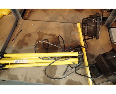 Tripod stand with two flood lights. Not available for in-house P&amp;P, contact Paul O'Hea at Mailboxes on 01925 659133 
